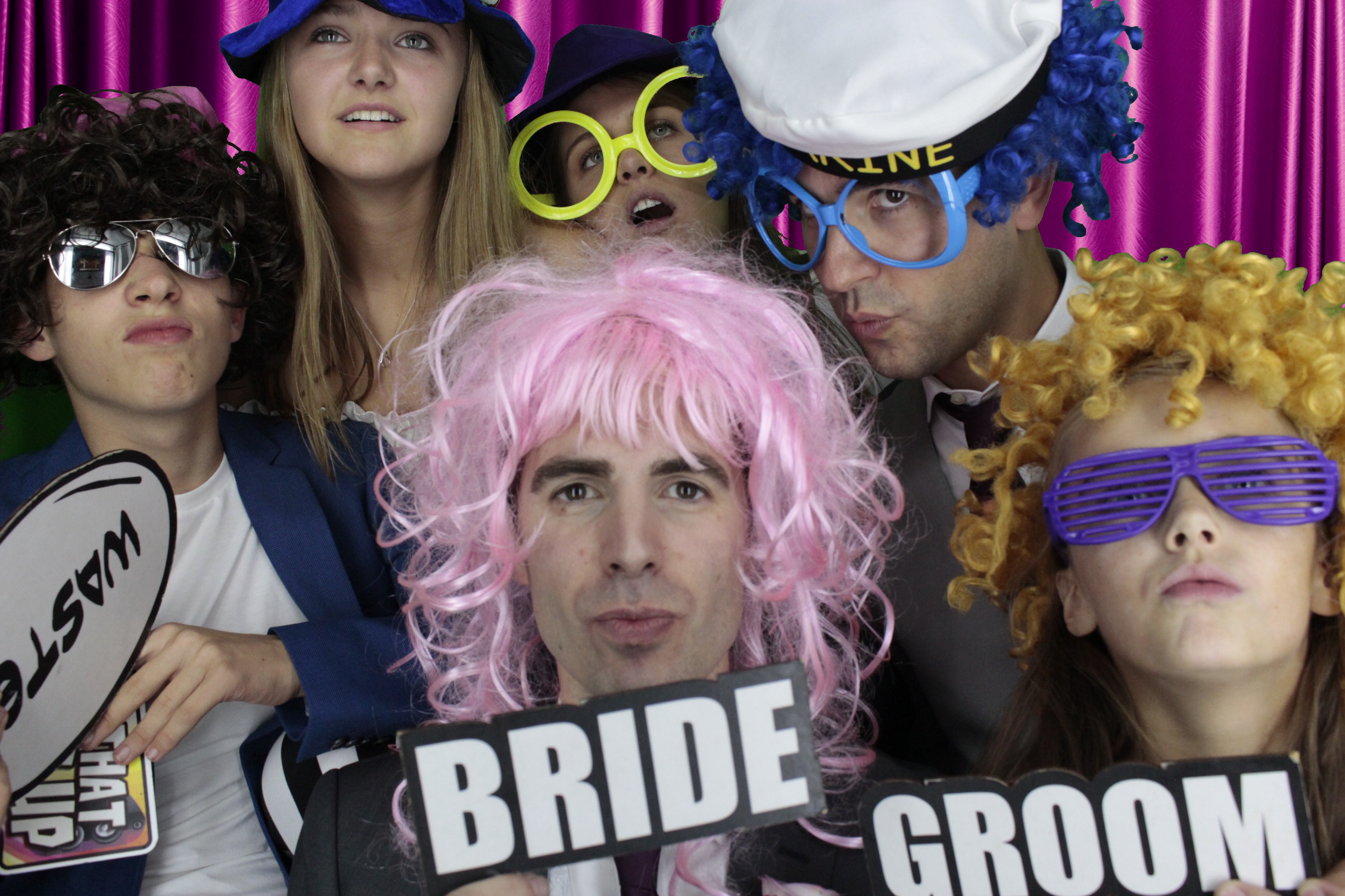 Mr & Mrs Brooks | View more photos from the event at gallery.myphotoboothexperience.co.uk/u/MyPhotoBoothExperienceLtd/Mr-Mrs-Brooks